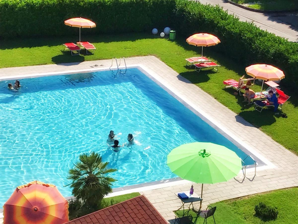 Hotel Ca' Brugnera Екстериор снимка